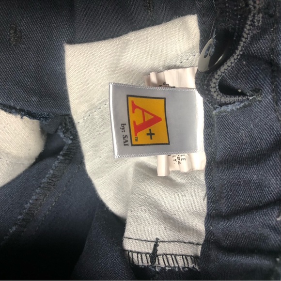 A+ By SAI Boys Size Six Navy Shorts School Uniform - Picture 8 of 8